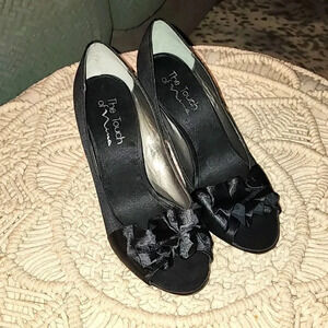 Touch of Nina Womens Heels